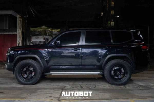Toyota Land Cruiser LC300